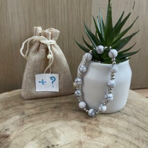 Bracelet Équilibre & Sérénité Howlite  & perles argentées Artisanat fait main + Cadeau surprise